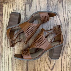 Merona tan zip up block heels